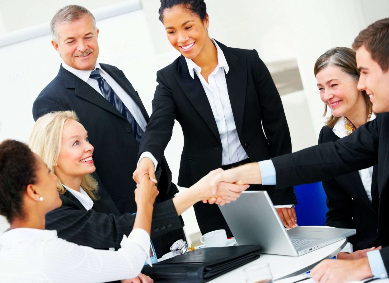 Small Business Bootcamp: Independent Contractor or Employee? Nathan S. Gibson diverse group meeting