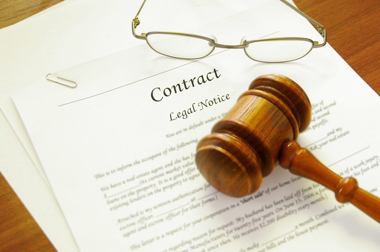 Court Enforces Arbitration Agreement Incorporated Into “Notice to Employees”