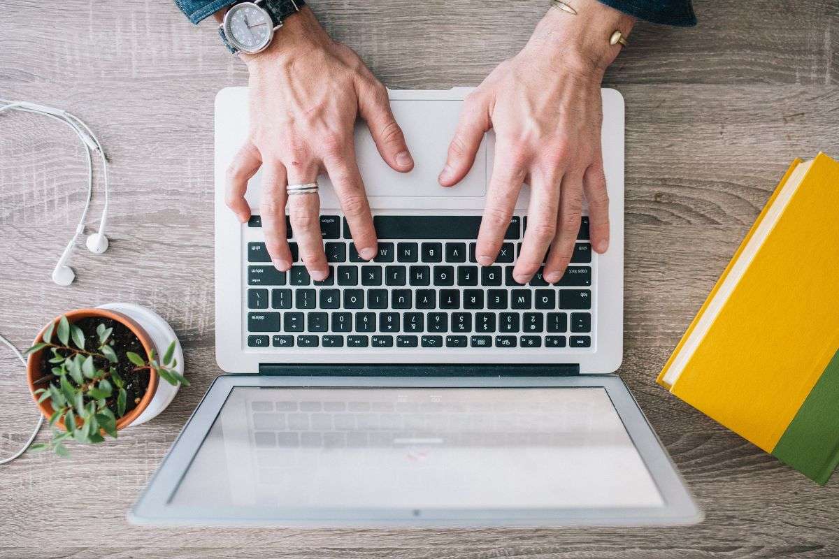 Protecting your business: A guide to liability, security, and responsibility for freelancers