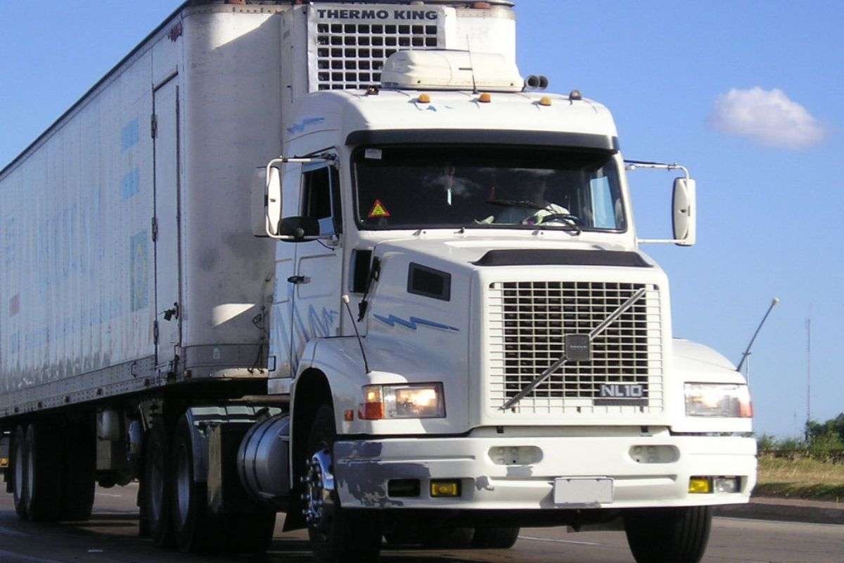 In Mass appeals court ruling, a truck courier is an employee not an independent contractor